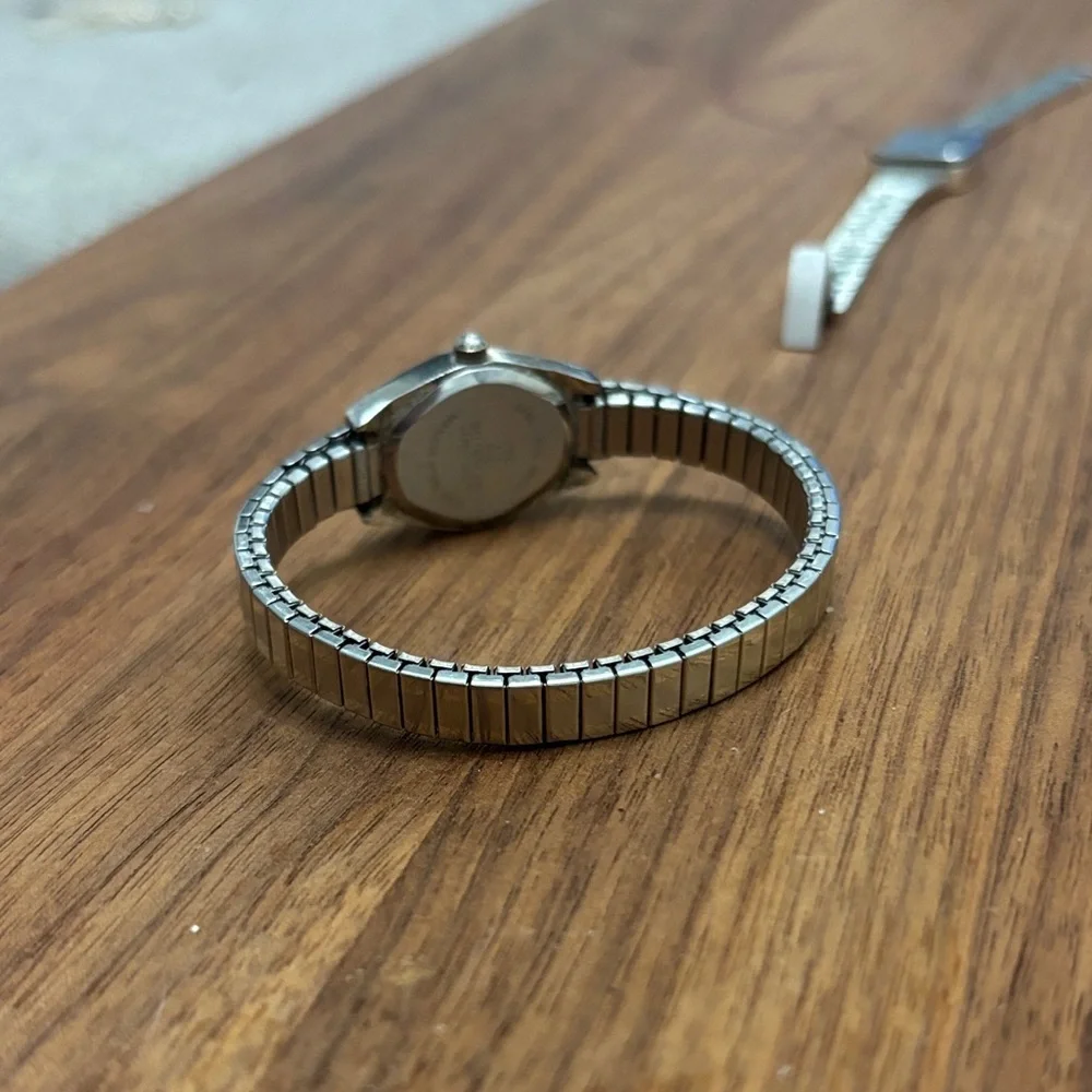 Silver and Gold Tone Watch bundle